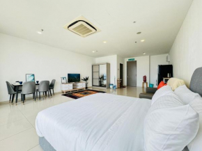 Pinnacle Pj by DeUrban